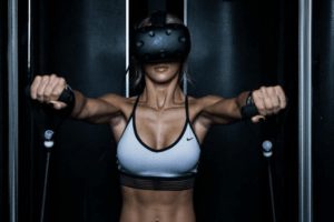 В виртуальных очках в фитнесе