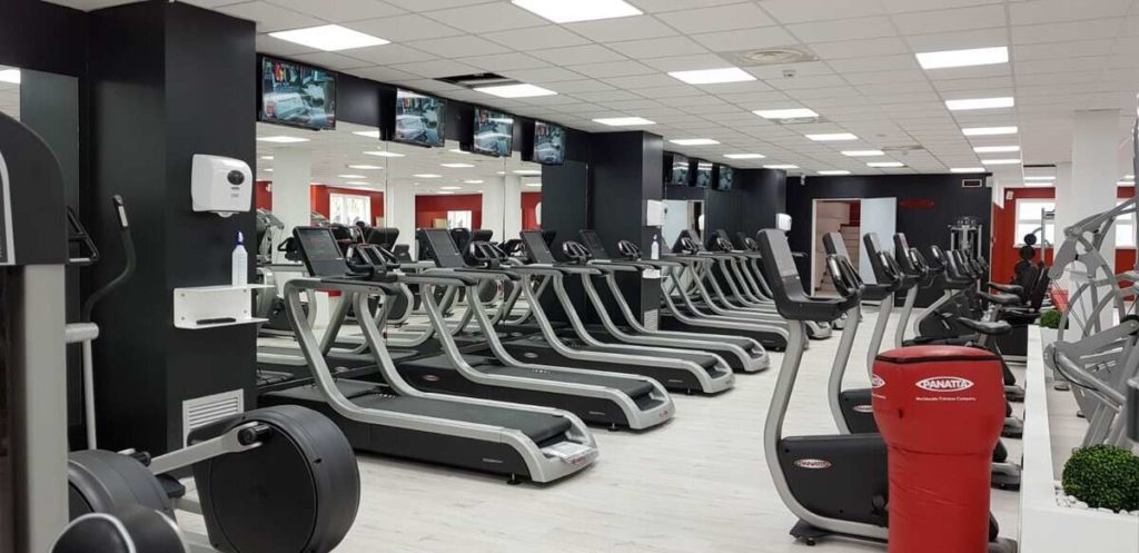 Индивидуальное брендирование тренажеров от компании Zeal Sport и Fitness Estate