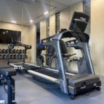 Беговая дорожка Matrix Fitness T70XR в домашнем спортзале