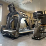 Кардиотренажеры Matrix Fitness в домашнем спортзале 21 кв.м