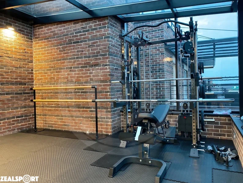 Многофункциональная мультистанция Smith Strength C5 Classic Club в тренажерном зале