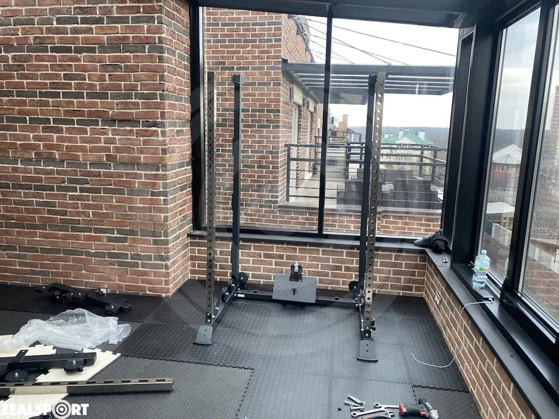 Сборка монтаж мультистанции Smith Strength C5 Classic Club в спортзале