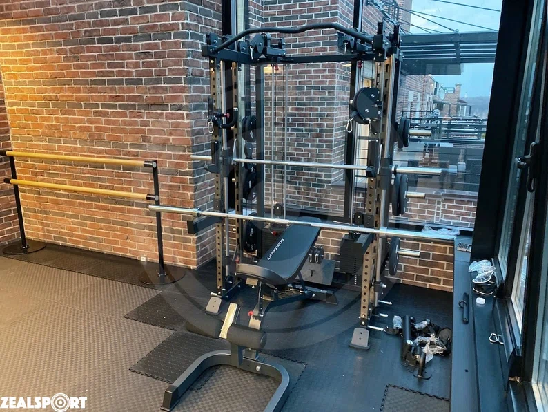Многофункциональная мультистанция Smith Strength C5 Classic Club в домашнем тренажерном зале